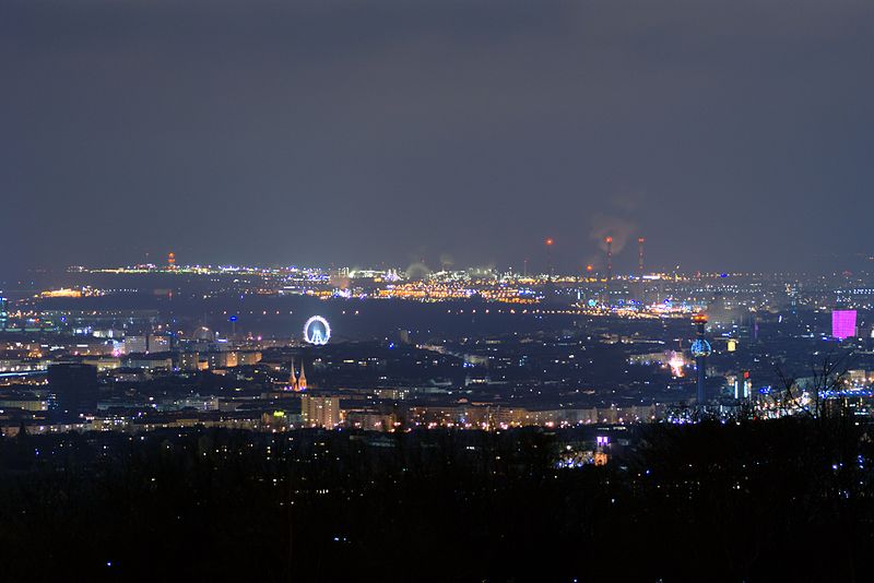 File:Blick Wien Cobenzl.jpg