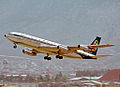 Az Olympic Airlines Boeing 707-es repülőgépe felszáll az Elinikonból (1973)
