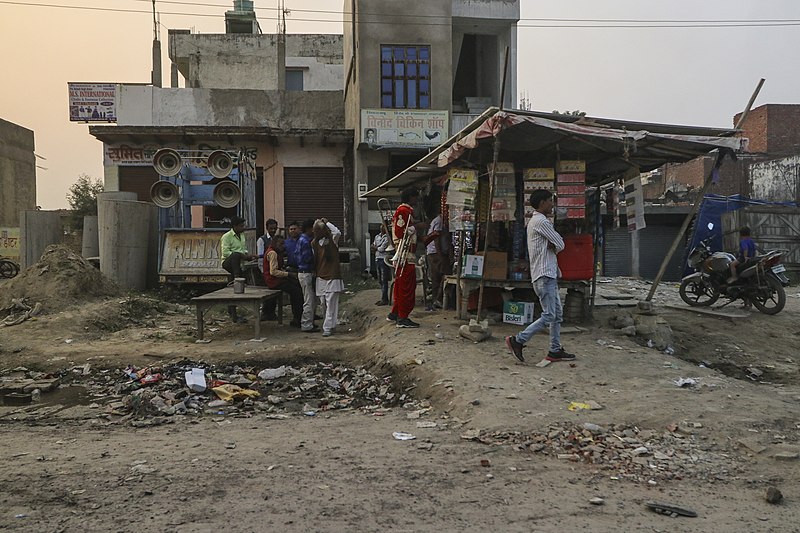 File:Buiobuione Madhya Pradesh India Street Photography of People life - 04.jpg