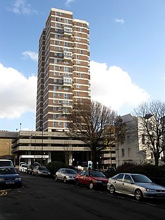 Chartwell Court - geograph.org.uk - 1596474.jpg