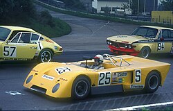 Chevron B21 von Andrew Fletcher und William Tuckett in der Startaufstellung zum 1000-km-Rennen auf dem Nürburgring 1972