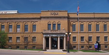 Chisholm City Hall.jpg