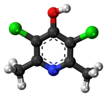 Clopidol molecule ball.png