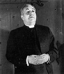 Walter Connolly as the Bishop of Broadminster in the Broadway production of The Bishop Misbehaves (1935)