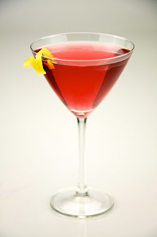 <span class="mw-page-title-main">Cosmopolitan (cocktail)</span> Cocktail made with vodka