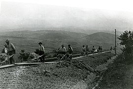 1912 - Alcuni operai al lavoro nella costruzione del tratto Saline-Volterra