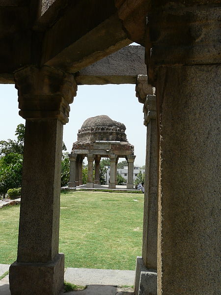 File:Darya Khan Lohani's tomb (3548523524).jpg