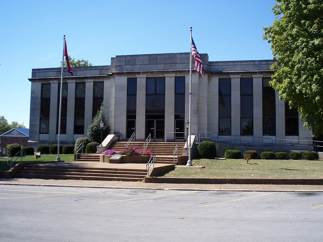 File:Dekalb county tennessee courthouse.jpg