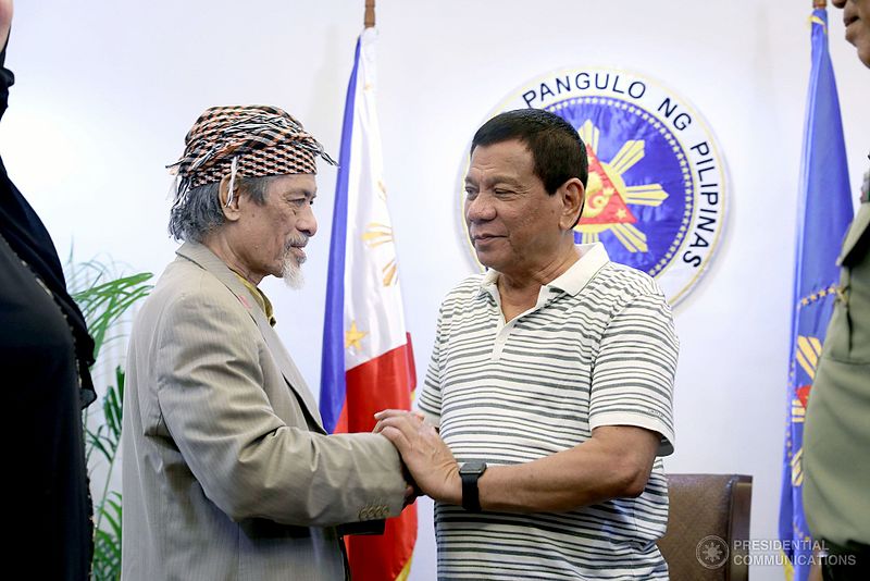 File:Duterte meets with Nur Misuari 1.jpg