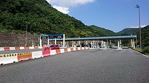 長崎インターチェンジ: 道路, 歴史, 料金所