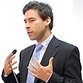 Eric Kaufmann speaking at event (cropped).jpg