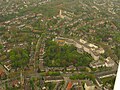 English: Aerial photograph looking north-west over Essen-Moltkeviertel; bottom left: spire of St Hubertus church Deutsch: Luftbild über Essen-Moltkeviertel nach Nordwesten; unten links Kirchturm von St. Hubertus