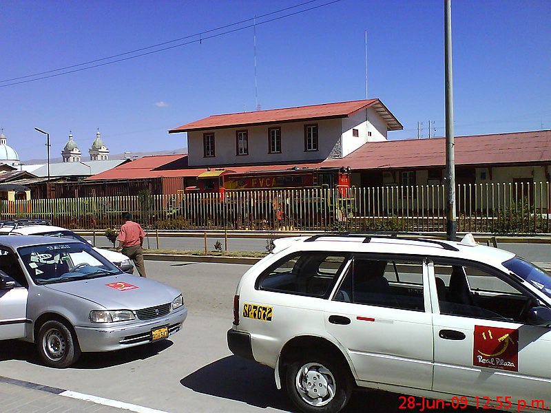 File:Estación Ferrocarril Huancayo - Lima - panoramio.jpg