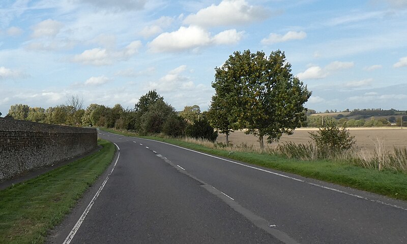 File:Estate wall by A607 north of Caythorpe - geograph.org.uk - 5989411.jpg