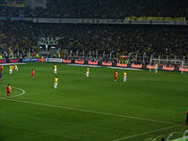 Een scène van de wedstrijd Fenerbahçe - Galatasaray in het seizoen 2007/08.