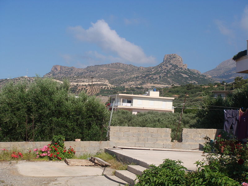 File:Ferma Lasithi view.JPG