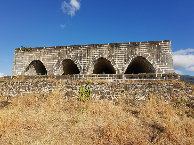 File:Fort Adelaide Port Louis 2019-09-27 2.jpg