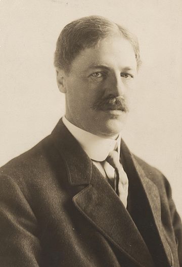 File:Frank W Benson artist headshot-crop.jpg