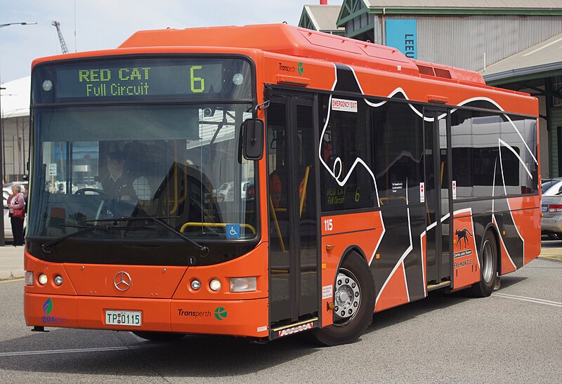 File:Fremantle CAT 2006 Volgren CR228L bodied Mercedes-Benz OC 500 LE CNG 115.jpg