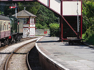 <span class="mw-page-title-main">Glyndyfrdwy</span> Village in Denbighshire, Wales