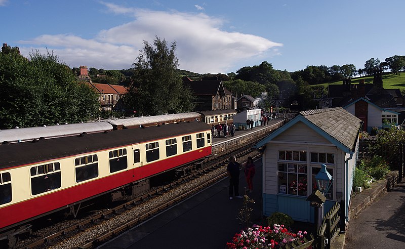 File:Grosmont railway station MMB 06.jpg