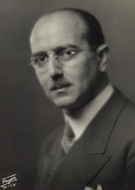 Hans Kelsen circa 1930