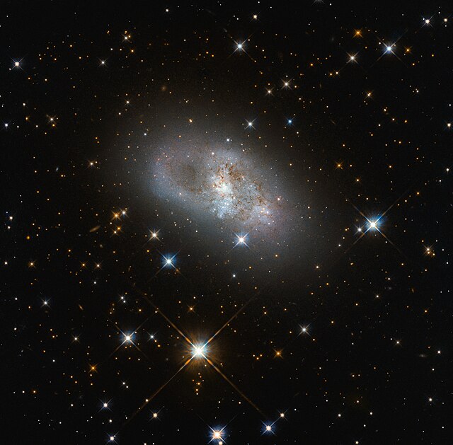 IC 4653 galaxy taken by Hubble.