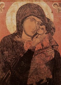 Meryem'in kucağındaki çocuk İsa'yı yanağına yaklaştırır hâlde sahnelendiği tipik bir glikofilusa tasviri.