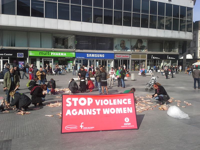 File:Internationale vrouwendag Muntplein Brussel.jpg