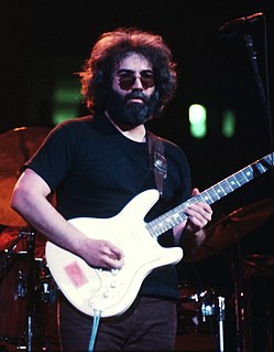 <span class="mw-page-title-main">Jerry Garcia</span> American guitarist and singer (1942–1995)