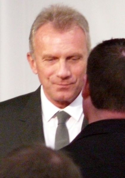 File:Joe Montana 2013 (cropped).jpg