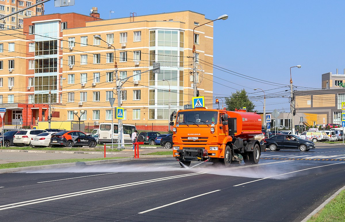 Файл:KamAZ-53605 Moscow.jpg — Википедия