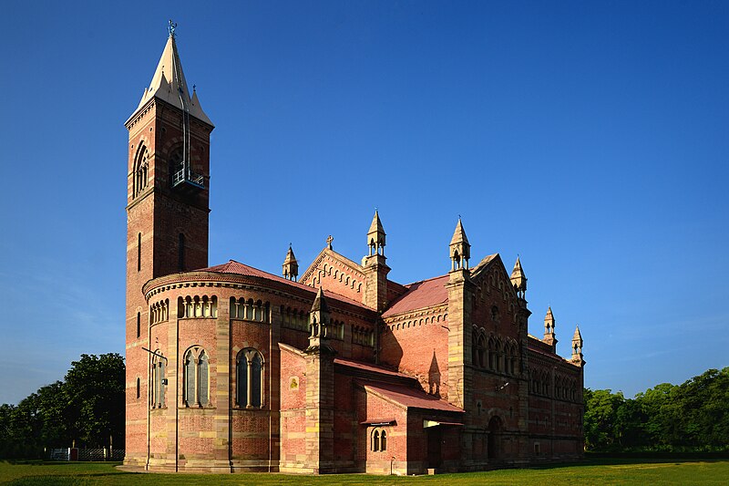 File:Kanpur Memorial Church.jpg