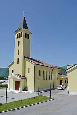 Kostel v Donjim Lapaci