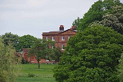 Kelvedon Hall (geograph 5770675).jpg