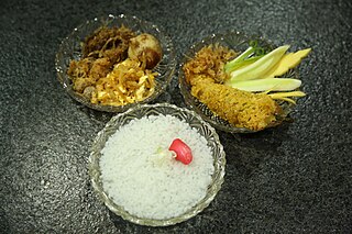 <span class="mw-page-title-main">Khao chae</span>