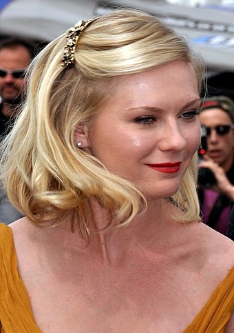 Dunst at the 2011 Cannes Film Festival