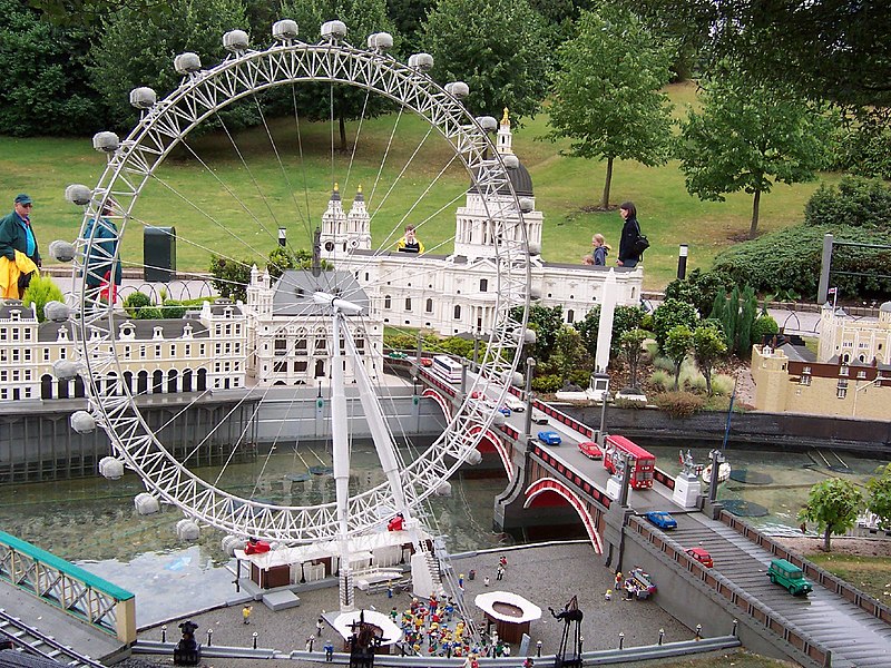 File:LLW London Eye.jpg