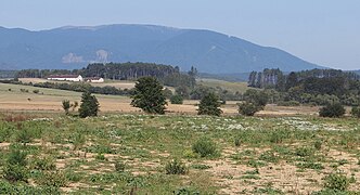 Budynki i pola spółdzielni rolniczej