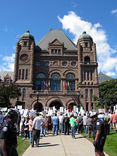 File:Legislative Assembly of Ontario with Peaceful Riot (9159982507).jpg