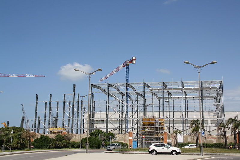 File:Livorno Benetti shipyard 08 @chesi.JPG