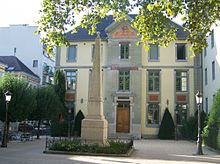 Entrée historique du lycée Vaugelas, premier lycée de Chambéry.