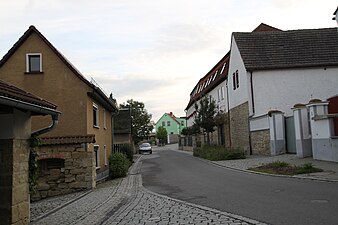 Mühlsdorf, Dorfstraße