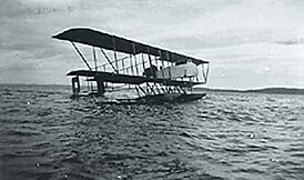 Первый самолёт, выпущенный заводом компании: MF1.