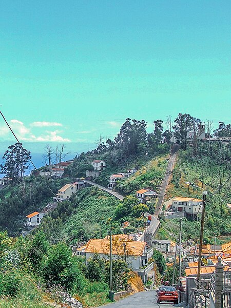 File:Madeira - Central Estrieto do Camara de Lobos DSCF0255 (53364515445).jpg