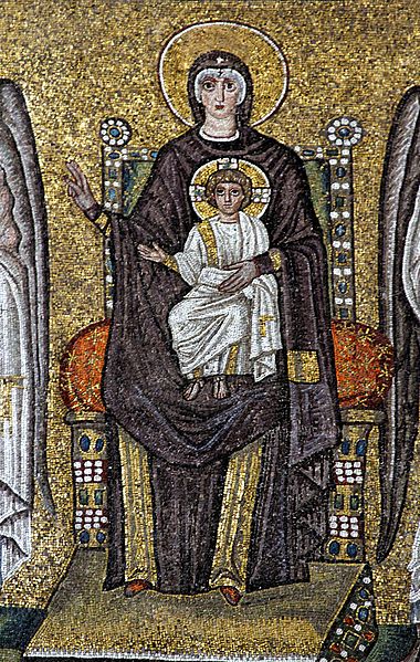 File:Madonna and Child - Madonna and Child between Angels mosaic - Sant'Apollinare Nuovo - Ravenn.jpg