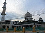 Masjid Al-Muttaqin di Harapan Baru.