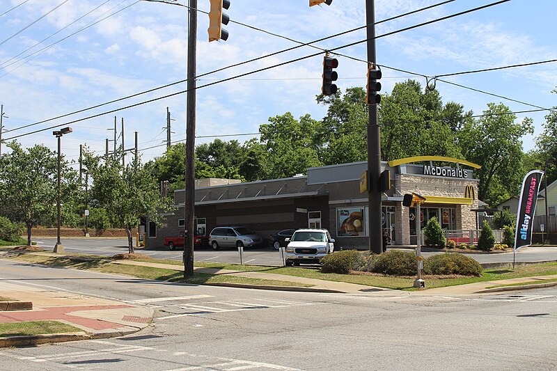 File:McDonald's, Barnesville.jpg