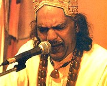 Mehmood Ghaznavi Sabri performing in Moscow, 2001