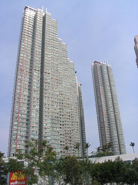 File:Metro Harbour View.JPG